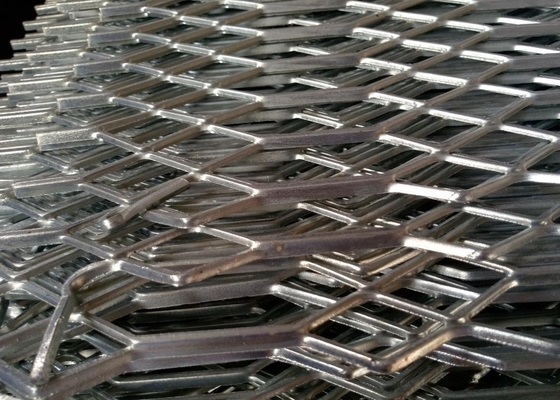 ورق مشبک فلزی منبسط شده فولادی ملایم با دهانه الماس با عرض 1.2 متر