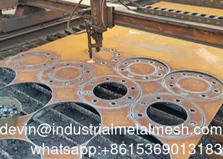 ورق فولادی کربن‌دار SS400 سوراخ‌دار برای صفحه غربالگری