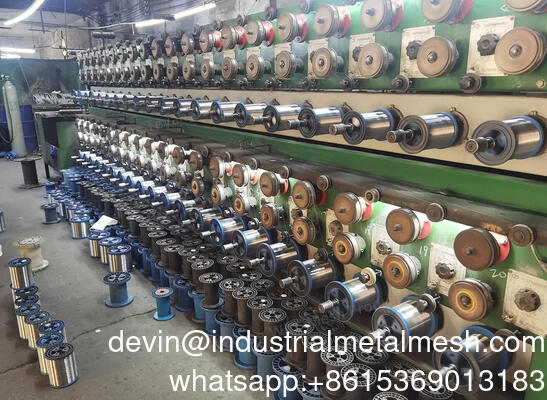 سیم فولادی ضد زنگ 304 3.0 میلی‌متری برای توری سیمی با گواهی ISO (0.3-3.0 میلی‌متر)