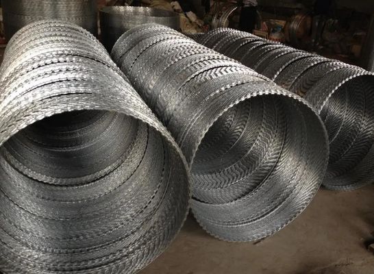 سیم کنسرتینا برای مبارزه با دزدی دریایی