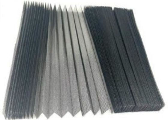 صفحه نمایش پشه چین دار مشکی مشکی 18x16 با عرض 2.4 متر x طول 10 متر