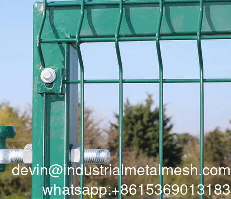 Hot Dipped Galvanized 3D Outdoor Decorative Curved Welded Wire Mesh Garden Fence Panel