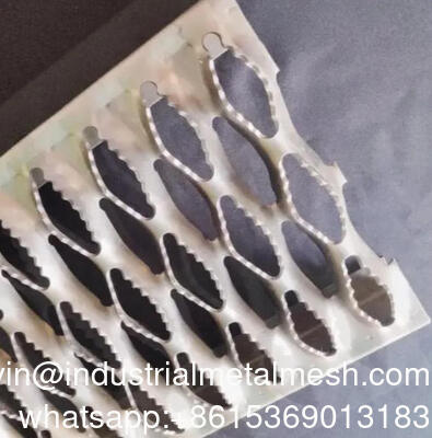 گریتینگ ایمنی فولادی سوراخ‌دار ضد لغزش، صفحه عرشه با طرح الماس، گریتینگ ایمنی برای سکو و راهرو