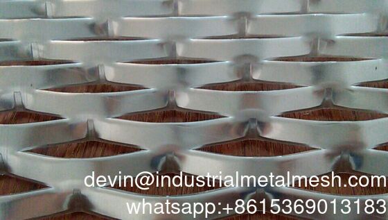 قدرت بالا کار سنگین صاف مقاوم در برابر آب و هوا شبکه فلزی گسترش یافته برای ساخت و ساز کف شبکه پله پای کف بنای بتن آجر داربست