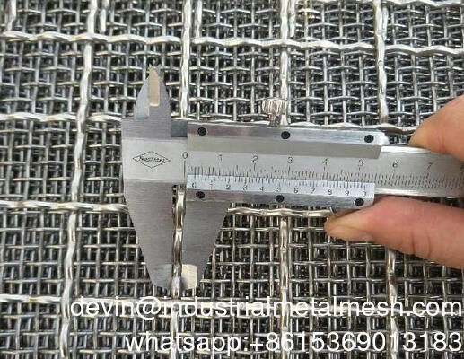 توری سیمی لرزان با کیفیت بالا از جنس منگنز، مناسب برای غربالگری و الک کردن شن و ماسه در معادن