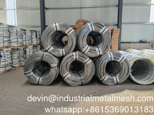 رول توری سیم خاردار تیغ دار جوش داده شده فولادی ضد زنگ امنیتی Bto-22