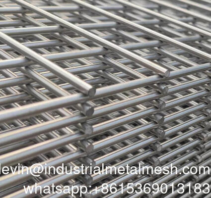 4.0mm داغ DIP گالوانیزه ولسواید سیم میش حصار پانل برای ساخت و ساز