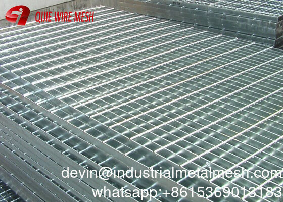 به طور گسترده ای استفاده می شود G655 فشار سنگین وظیفه آویز فولادی جوش برای کامیون بارگذاری لنگرگاه و پلت فرم دریایی