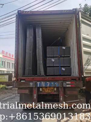 پانل‌های مش جوش داده شده از سیم فولادی 1.2 میلی‌متری برای استفاده در مزرعه