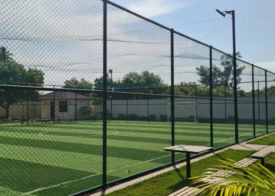 حصار مشبک با روکش PVC ضد صعود 1530 میلی متر 1830 میلی متر 2030 میلی متر برای چند رنگ