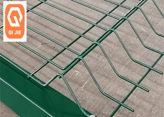 مزرعه استفاده می شود منحنی فلزی 3D جوش داده شده حصار پودر پوشش داده شده