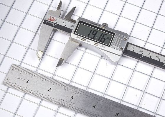 حفاظ حصار 304 مش سیم جوش داده شده از جنس استنلس استیل برای پرورش و جداسازی