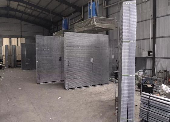 مش سیم جوشی Pvc 3x3 مقاوم در برابر حرارت برای پانل حصار باغ