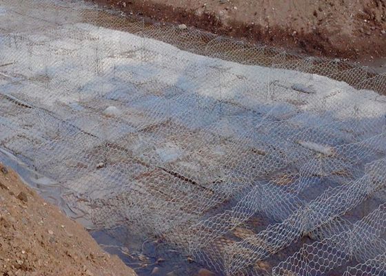 سبدهای گابیون جوشی 80 x 100 میلی متر / توری سیمی شش ضلعی گالوانیزه 3 X 1 X 1 M