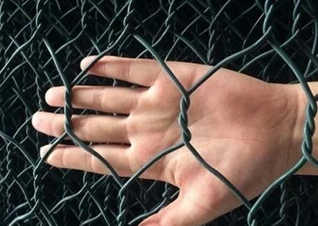 جعبه گابیون گالوانیزه 1 X 1 X 1 متر / مش سیم گابیون شش ضلعی 50 × 50 میلی متر