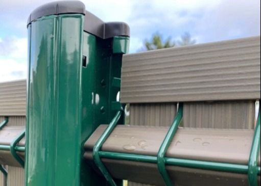 طرح 3d 60x60mm حصار فلزی خم شده برای باغ