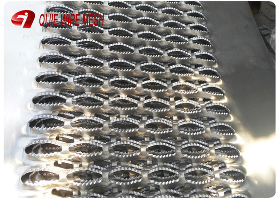لبهای تمساح Grtp گالوانیزه Grip Strut Plate Anti Skid Plate 180mm عرض